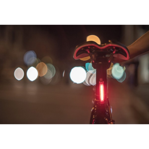 Фото - Ліхтар велосипедний Knog Plus Rear 20 Lumens Translucent (12143)